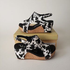 Very G Size 7 NIB Justice Black and White Cow Print Wedge Heels New In Box
